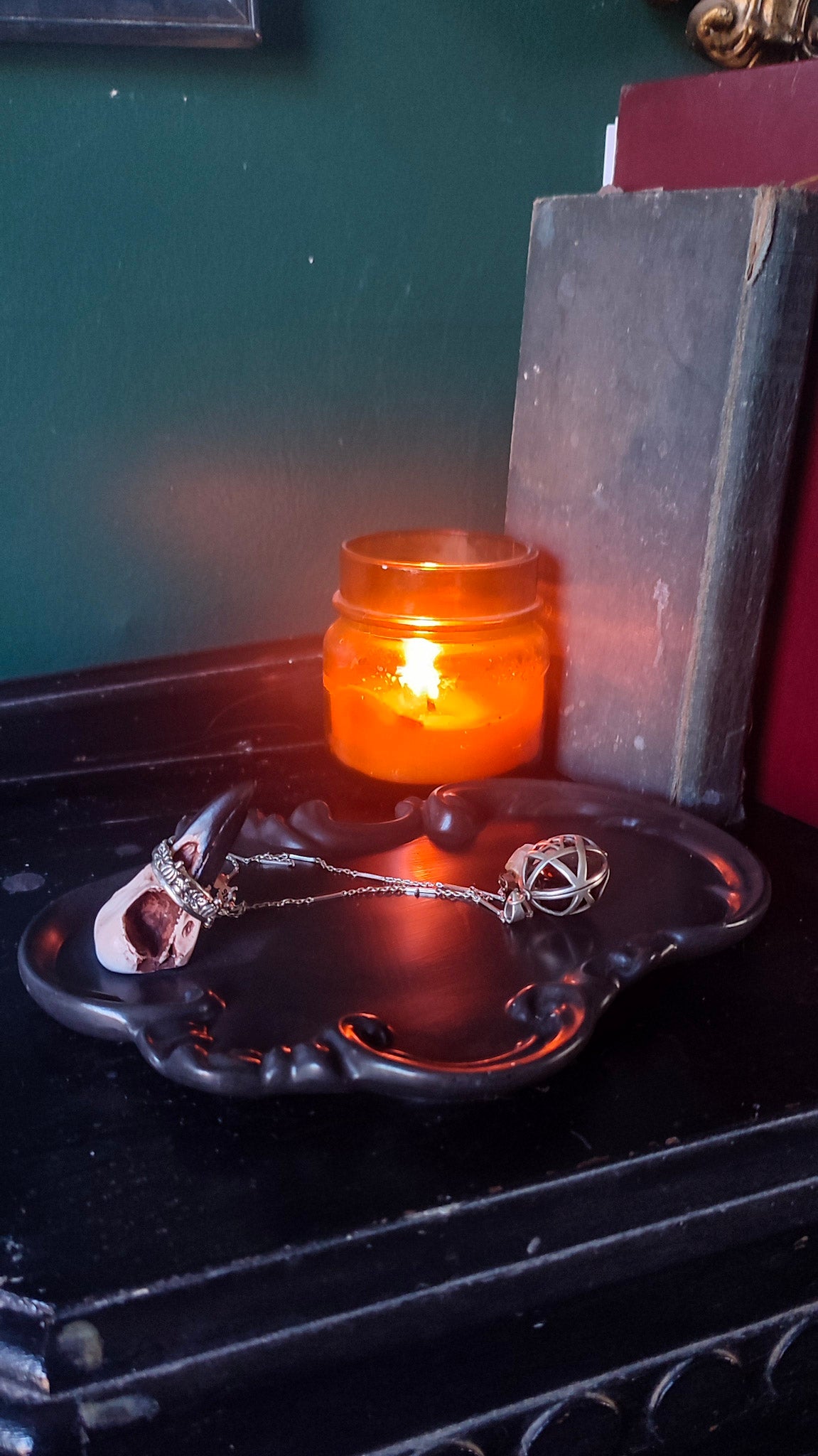 Ornate trinket tray with crow skull ring holder